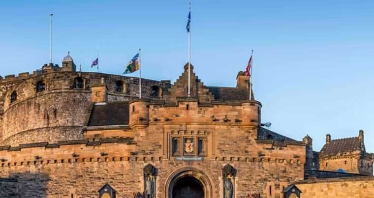 Edinburgh – Medieval Meets Modern
