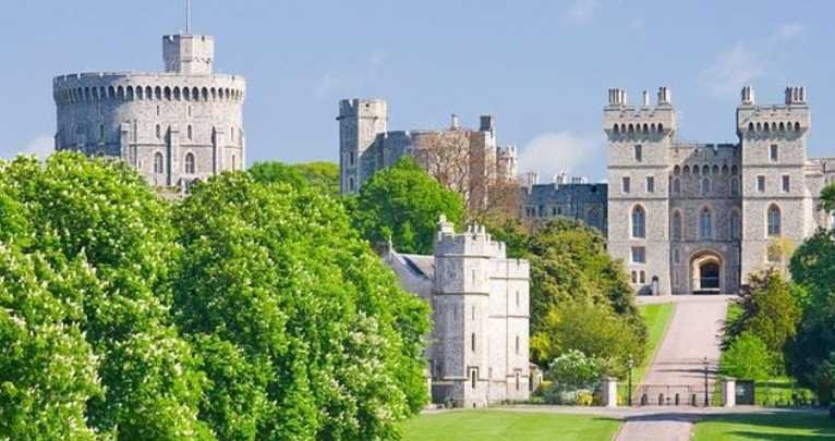 Windsor Castle or Oxford (Day Trip)