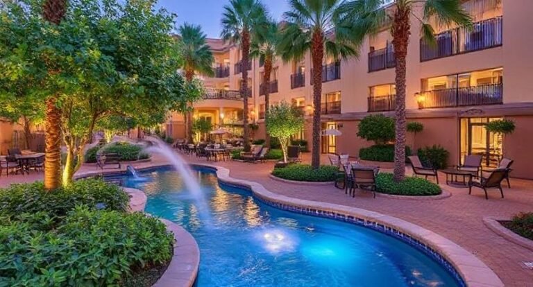 Hotel Valencia Riverwalk – San Antonio (Boutique Luxury)