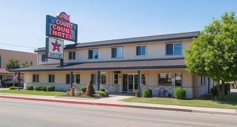 Lone Star Court – Austin (Retro Boutique)