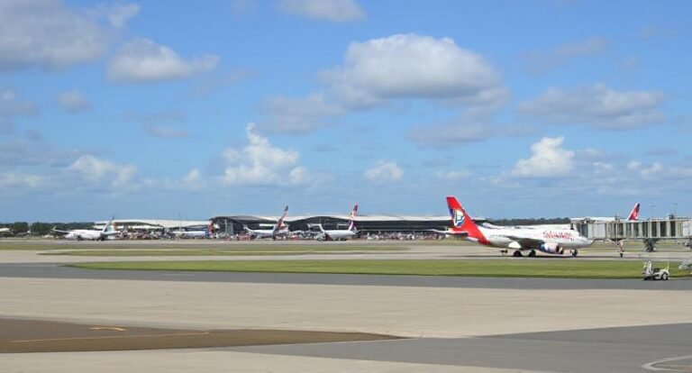 Brisbane Airport (BNE)