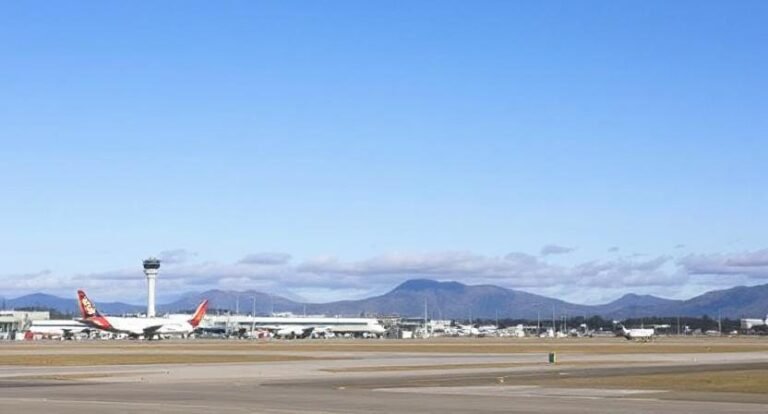 Hobart Airport (HBA)