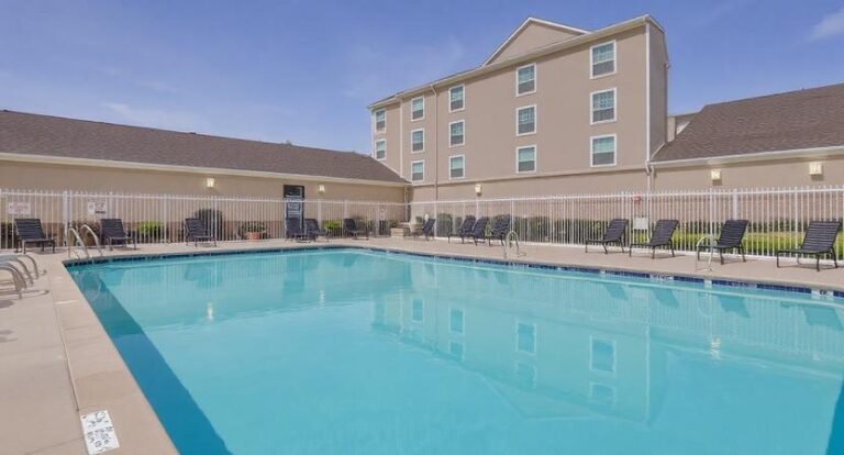 Belamere Suites – Perrysburg