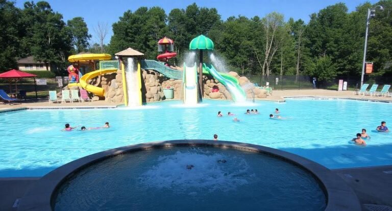 Lyndhurst Lyndhurst Pool & Waterpark – Cleveland Suburbs