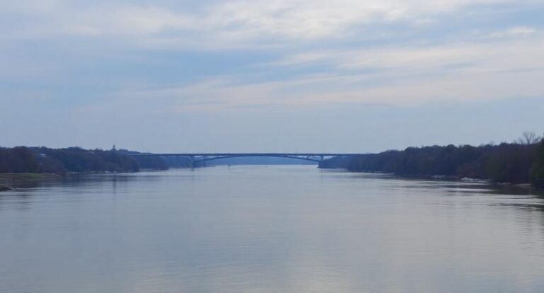 Madison, Indiana Louisville, Kentucky Section (Mid Ohio River)