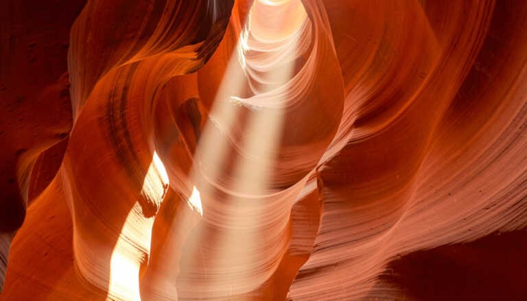 Antelope Canyon – Light Beams and Liquid Rock Walls