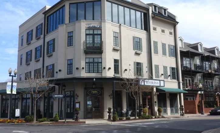 River Inn of Harbor Town – Boutique Stay with River Views