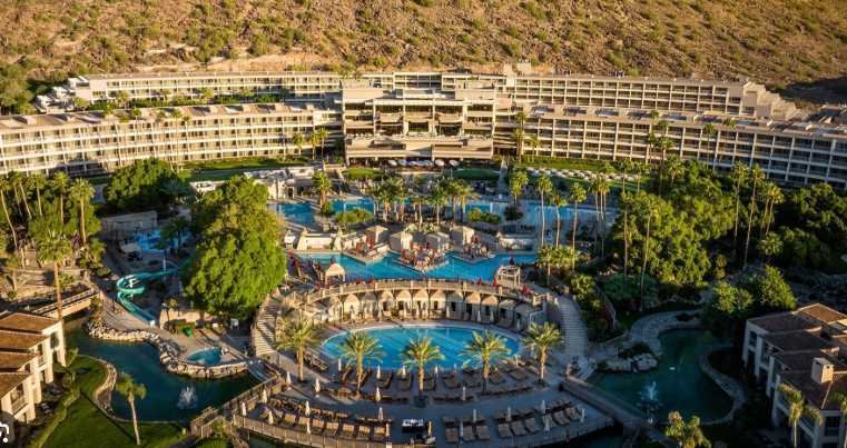 The Phoenician, A Luxury Collection Resort – Best Overall Luxury Resort