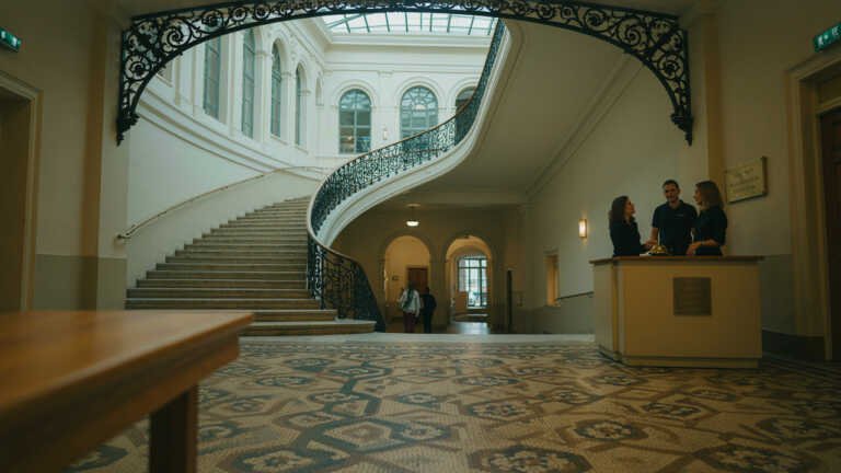 Victoria and Albert Museum (V&A), London