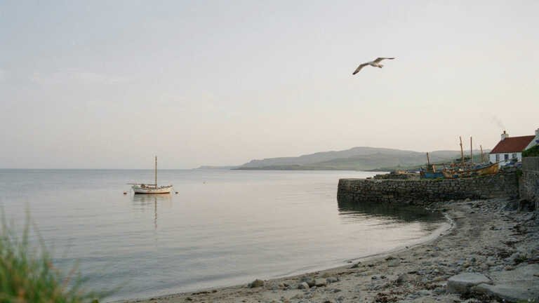 Clark Island – Harbour Views Away from the City Streets