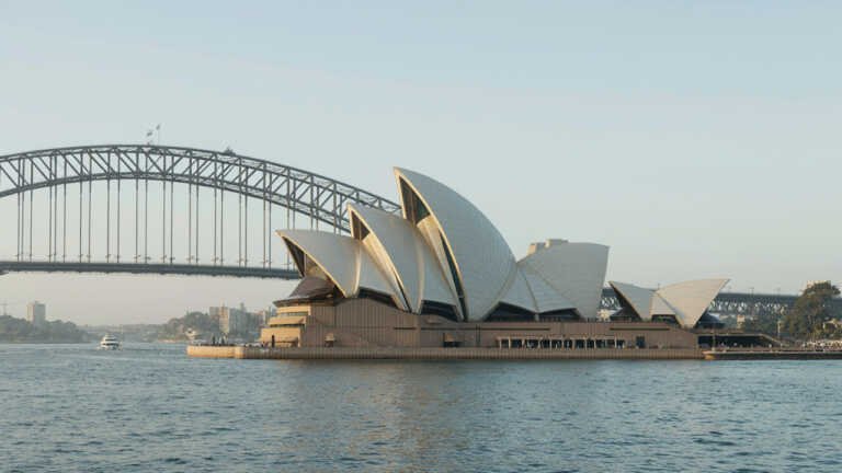Sydney Opera House – Best for Iconic Architecture